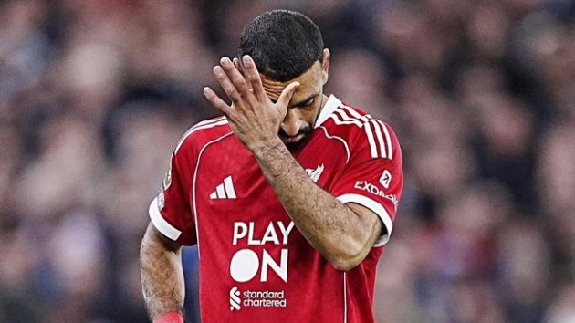 Ảnh bài viết Arne Slot nói lý do để Mohamed Salah dự bị trận Frankfurt - Liverpool