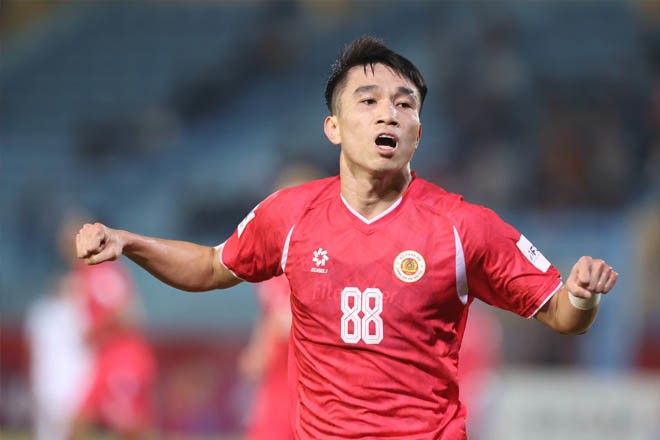 Lê Văn Đô đã ghi bàn mở tỷ số cho CAHN.