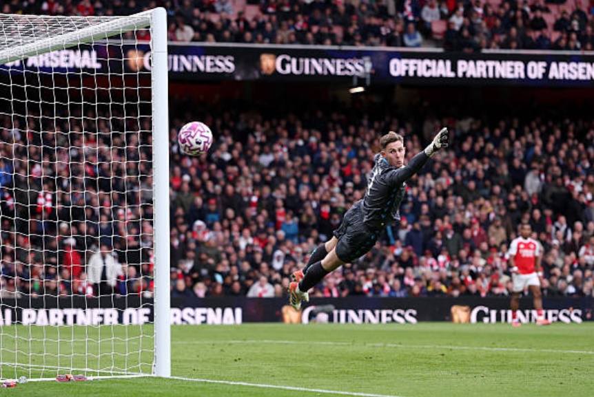 Ảnh bài viết Bão táp trước khung thành Palace, Arsenal lỡ cơ hội vàng