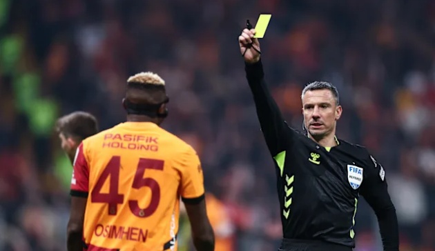 Ảnh bài viết Bê bối lịch sử tại Thổ Nhĩ Kỳ: Hàng trăm trọng tài bị tố tham gia đánh bạc bóng đá