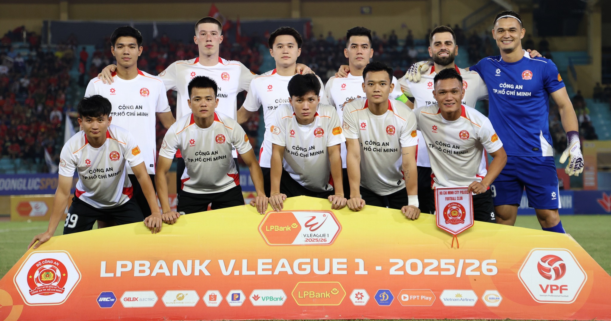 Ảnh bài viết CA TPHCM thất bại trước CAHN, NHM gửi lời động viên
