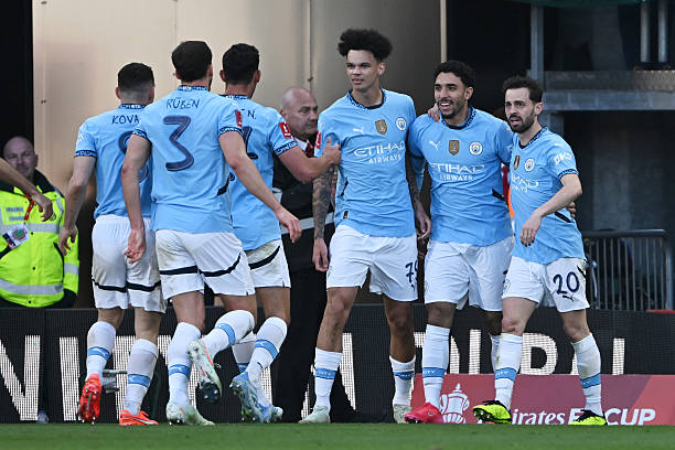 Ảnh bài viết Swansea - Phép thử quyết định cho loạt cầu thủ Man City