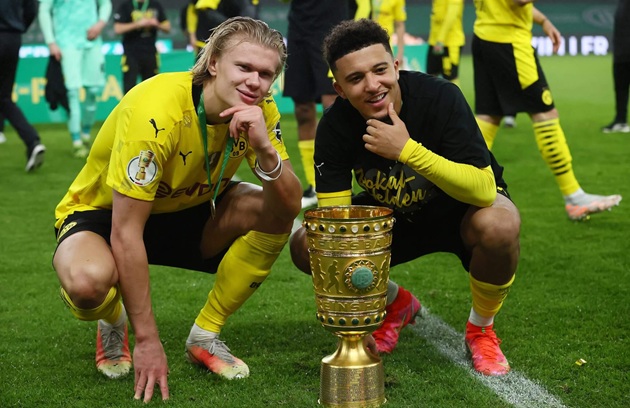Haaland và Jadon Sancho ở Dortmund.
