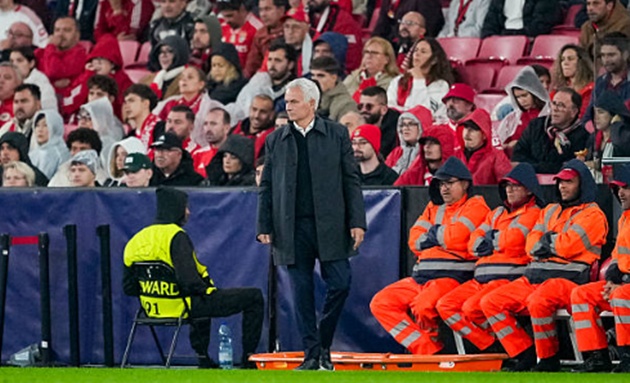 Ảnh bài viết Mourinho bất lực, Benfica thua trận thứ tư ở Champions League
