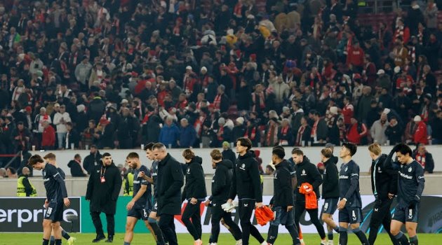 Ảnh bài viết Van Persie lại thua đau với Feyenoord ở Europa League