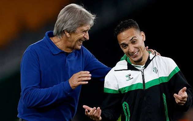 Ảnh bài viết Lập siêu phẩm cho Betis, Antony mơ chung kết Europa League