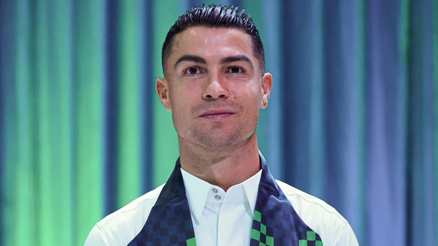 Ảnh bài viết Ronaldo tiết lộ phi cơ 60 triệu, cùng Joao Felix gây náo loạn sân bay