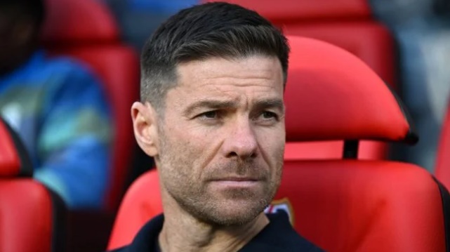 Xabi Alonso cùng các học trò chấp nhận chia điểm với Vallecano.