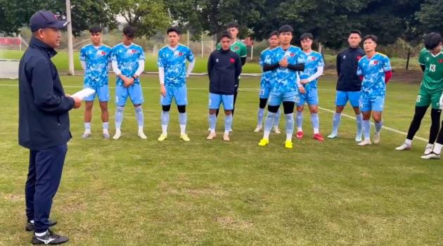 Ảnh bài viết HLV Đinh Hồng Vinh hé lộ mục tiêu của U22 Việt Nam tại Panda Cup