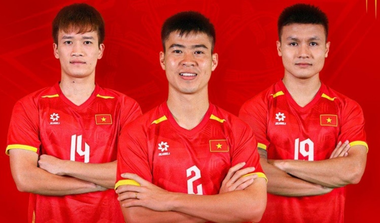 Ảnh bài viết HLV Kim Sang Sik chốt ban cán sự, bộ ba trụ cột được tin tưởng