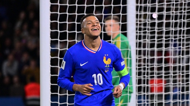 Ảnh bài viết Mbappe cán mốc 400 bàn: Anh đứng ở đâu so với lịch sử?