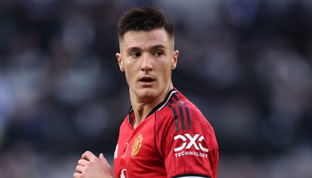 Ảnh bài viết Sesko gây thất vọng, Man Utd có hối tiếc vì bỏ qua Mateta?