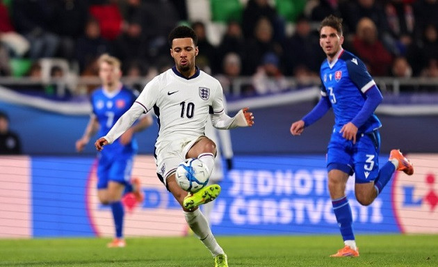 Ảnh bài viết Siêu phẩm của Nwaneri có đủ để Arteta thay đổi cách dùng người?