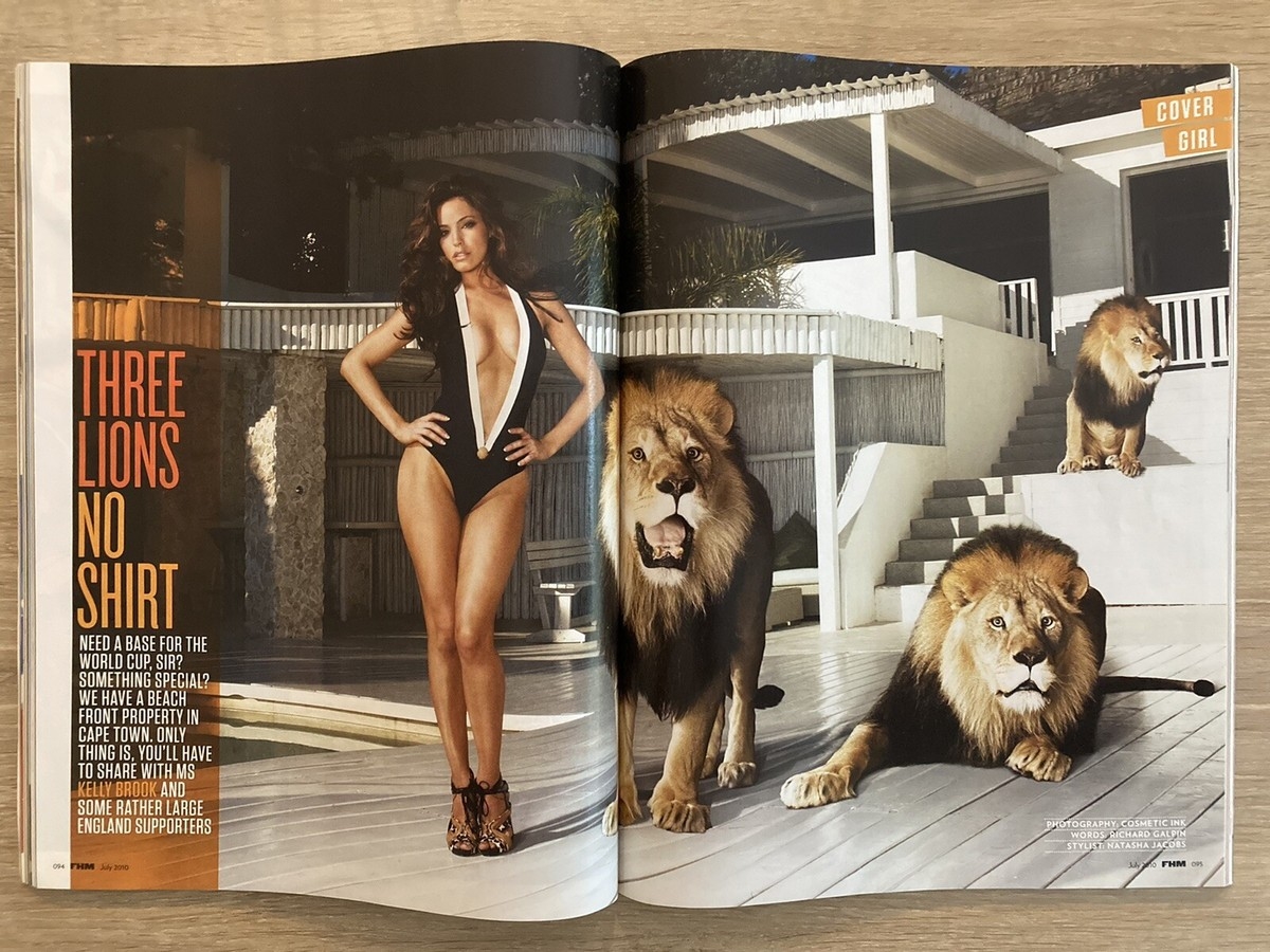 Ảnh bài viết Kelly Brook tiết lộ nỗi lo 'bị ăn thịt' khi chụp hình cho World Cup 2010