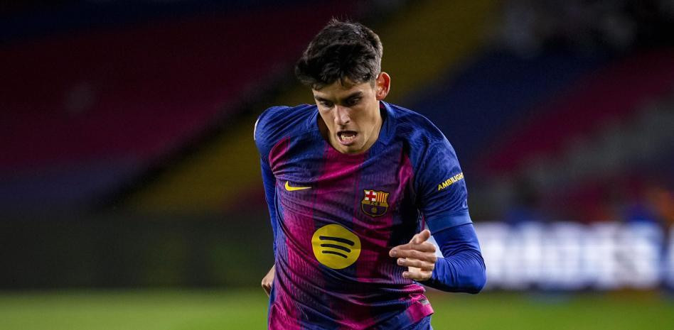 Ảnh bài viết Gerard Martin xúc động sau trận ra mắt Camp Nou