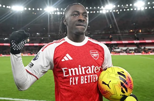 Ảnh bài viết Thierry Henry: Eze đang vượt lên Odegaard trong cuộc đua vị trí số 10