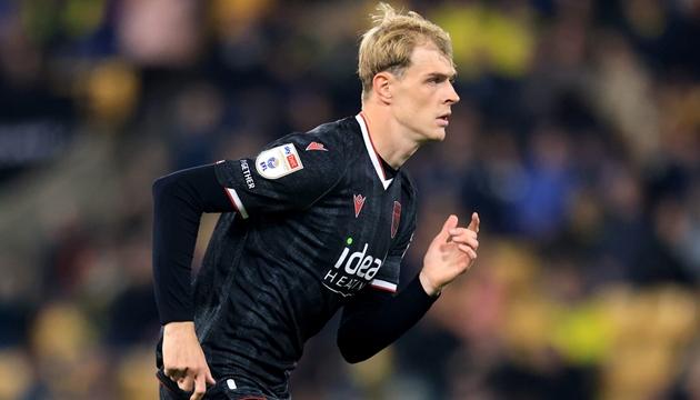 Ảnh bài viết Toby Collyer tái phát chấn thương sau 10 phút khiến MU lo lắng