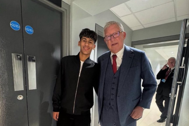 Ảnh bài viết JJ Gabriel gặp Sir Alex Ferguson: Tài năng trẻ Manchester United nhận sự kỳ vọng lớn