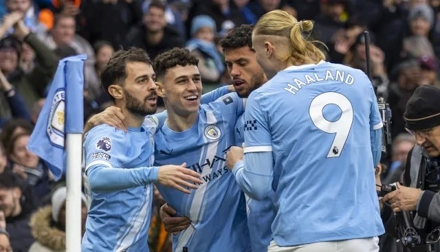 James vẫn đánh giá cao Arsenal dù vừa bị Man City thu hẹp khoảng cách.
