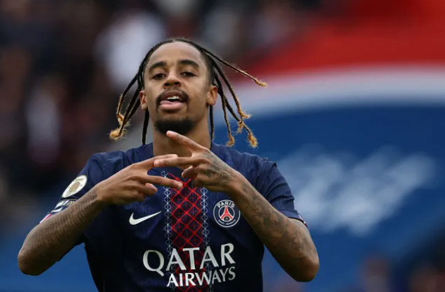 PSG vẫn đang đàm phán để gia hạn với Bacola.