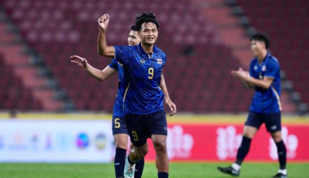 Yotkorn Burapha có phong độ tuyệt vời.