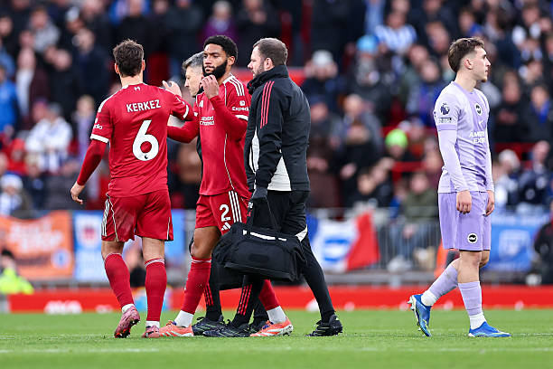 Liverpool buộc phải hành động vì chấn thương của Gomez.