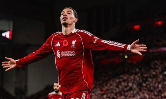 Ảnh bài viết Hugo Ekitike: Từ bản hợp đồng 79 triệu bảng đến ngôi sao sáng trên hàng công Liverpool