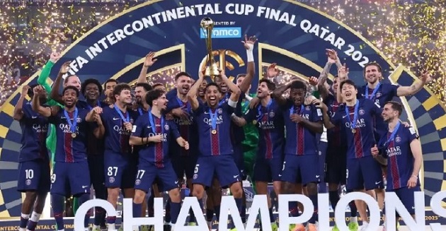 Ảnh bài viết Real Madrid chúc mừng PSG ăn 6: Safonov hóa người hùng