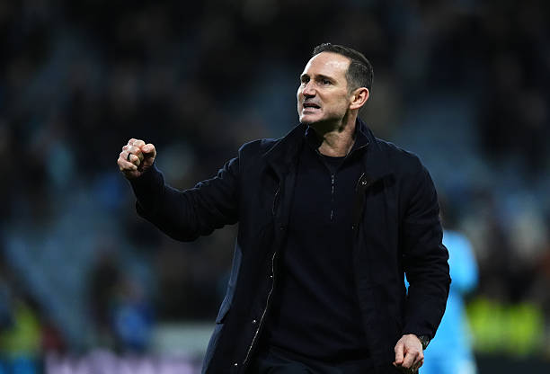 HLV Frank Lampard từng có hai giai đoạn dẫn dắt Chelsea.