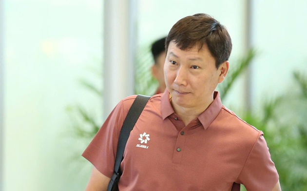 Thầy trò HLV Kim Sang-sik đã di chuyển sang Qatar