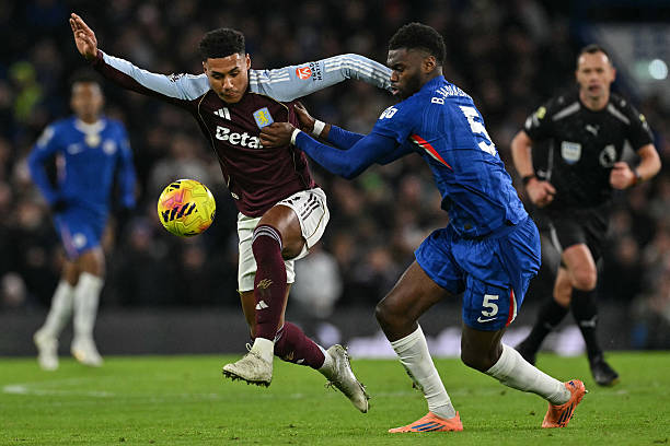 Ảnh bài viết Badiashile mắc sai lầm khiến Chelsea thua ngược Aston Villa