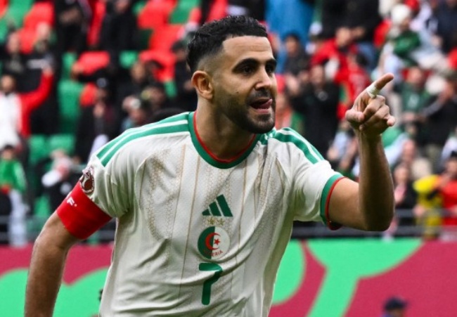 Ảnh bài viết Mahrez tỏa sáng, Algeria giành vé vào vòng knock-out AFCON 2025