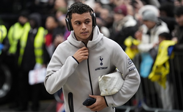 Ảnh bài viết Bournemouth nhắm Brennan Johnson thay Semenyo