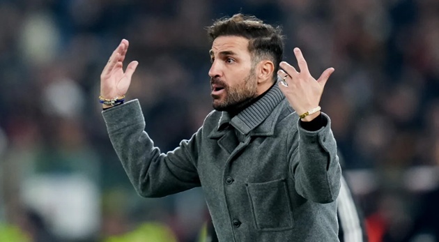 Fabregas từng giành 2 danh hiệu Ngoại hạng Anh thời còn đá cho Chelsea