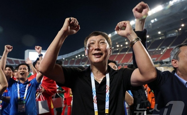 Ảnh bài viết Bi kịch thầy Hàn và ngoại lệ Kim Sang-sik