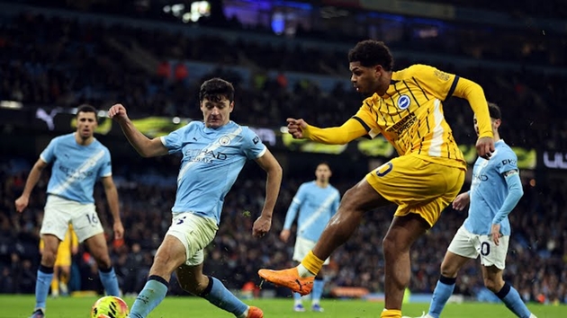 Brighton đã nỗ lực chống đỡ và phản đòn để khiến Man City phải chia điểm tại Etihad.