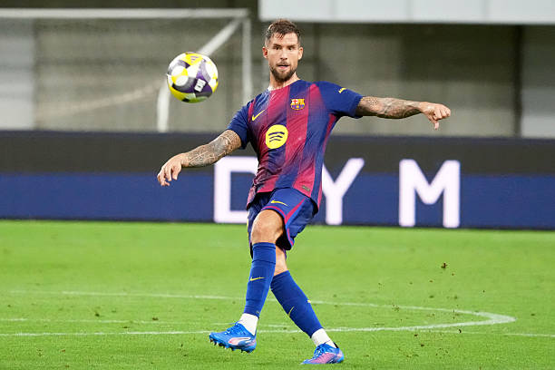 Ảnh bài viết Martinez dập tắt khả năng tái hợp Barcelona vì vấn đề tiền bạc