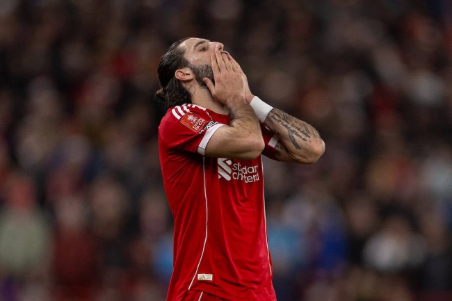 Ảnh bài viết Szoboszlai thừa nhận sai lầm ngớ ngẩn trong trận thắng Barnsley