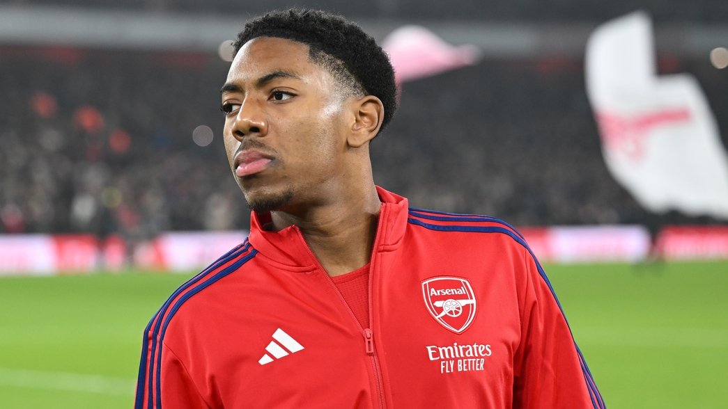 Ảnh bài viết Bent lo sao trẻ Arsenal dễ bị tổn thương trước Chelsea