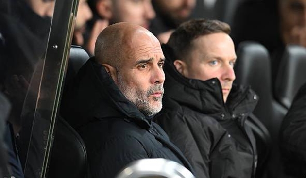 Ảnh bài viết Pep Guardiola chê trách tổ trọng tài dù Man City thắng trận