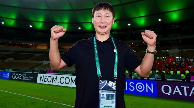 Ảnh bài viết HLV Kim Sang-sik không ngại Trung Quốc hay Uzbekistan