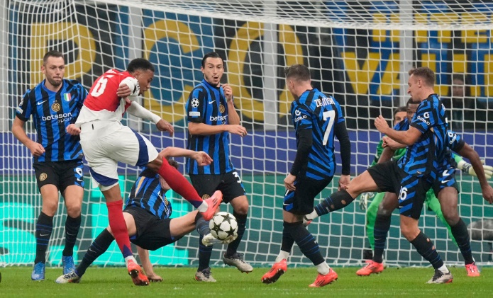 Arsenal từng thất bại trước Inter mùa trước.