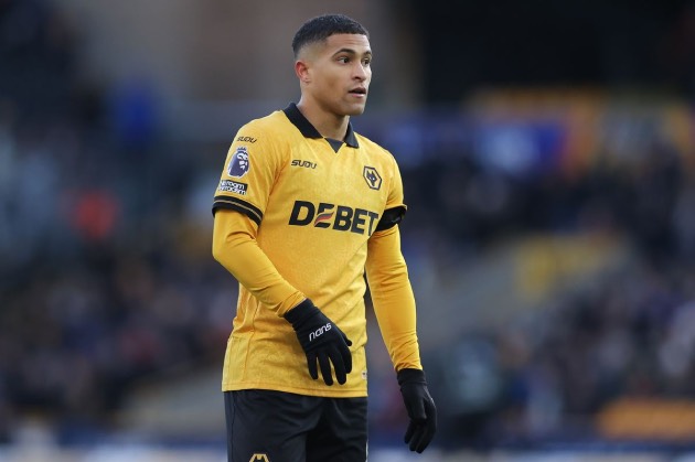 Ảnh bài viết Carrick muốn MU chi 73 triệu bảng mua 2 tiền vệ