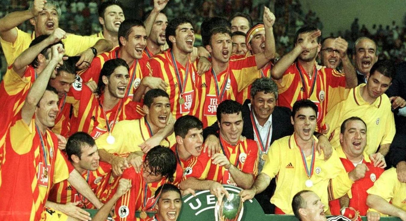 Galatasaray từng giành siêu cúp châu Âu năm 2000.