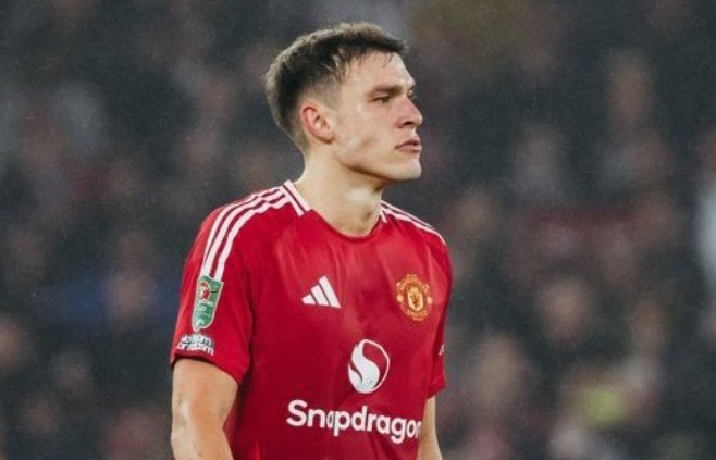 Ảnh bài viết Tin đồn chuyển nhượng sáng 21/1: Ajax hỏi mượn sao MU; Inter Milan săn Emi Martinez