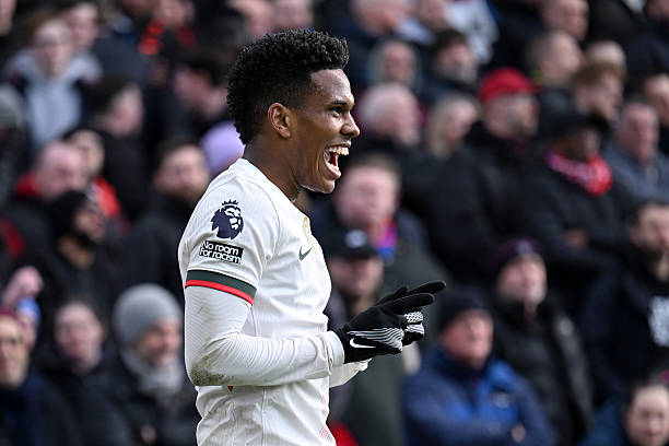 Ảnh bài viết 6 điểm nhấn Palace 1-3 Chelsea: Estevao rực sáng; Sai lầm thảm họa