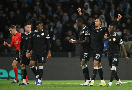 Ảnh bài viết Thắng ngược 3-2, Chelsea tiễn Napoli khỏi Champions League