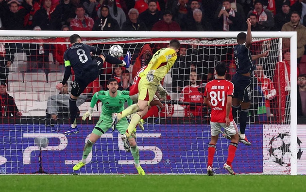Ảnh bài viết Real Madrid tái đấu Benfica và ngày về bão táp của Mourinho