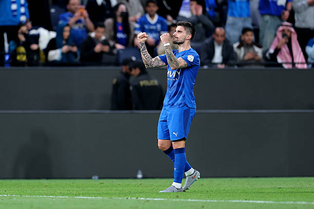 Ruben Neves được MU quan tâm.