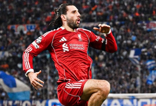 Ảnh bài viết Szoboszlai sẵn sàng gia hạn nhưng chờ động thái từ Liverpool